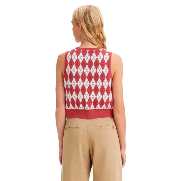 NWT Levi’s Ilia sweater vest - Picture 2 of 13